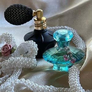 Mini glass perfume bottle with bulb spray and mini Britney Spears curious